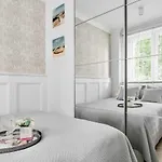 Karlikowska Lux شقة سوبوت